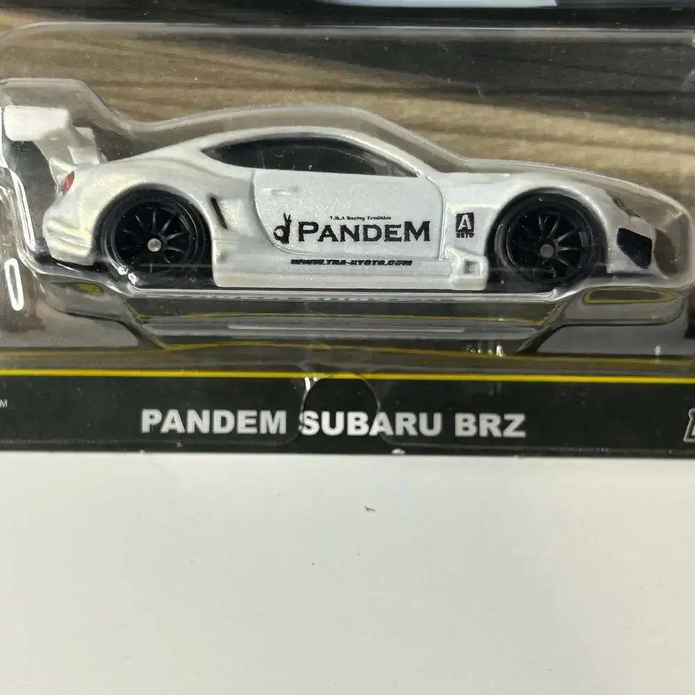 Hot Wheels Premium Car Culture Circuit Legends Pandem Subaru BRZ 1:64 Die-Cast
